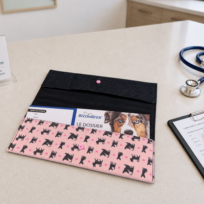 Lolikö Chihuahua vaccination record cover