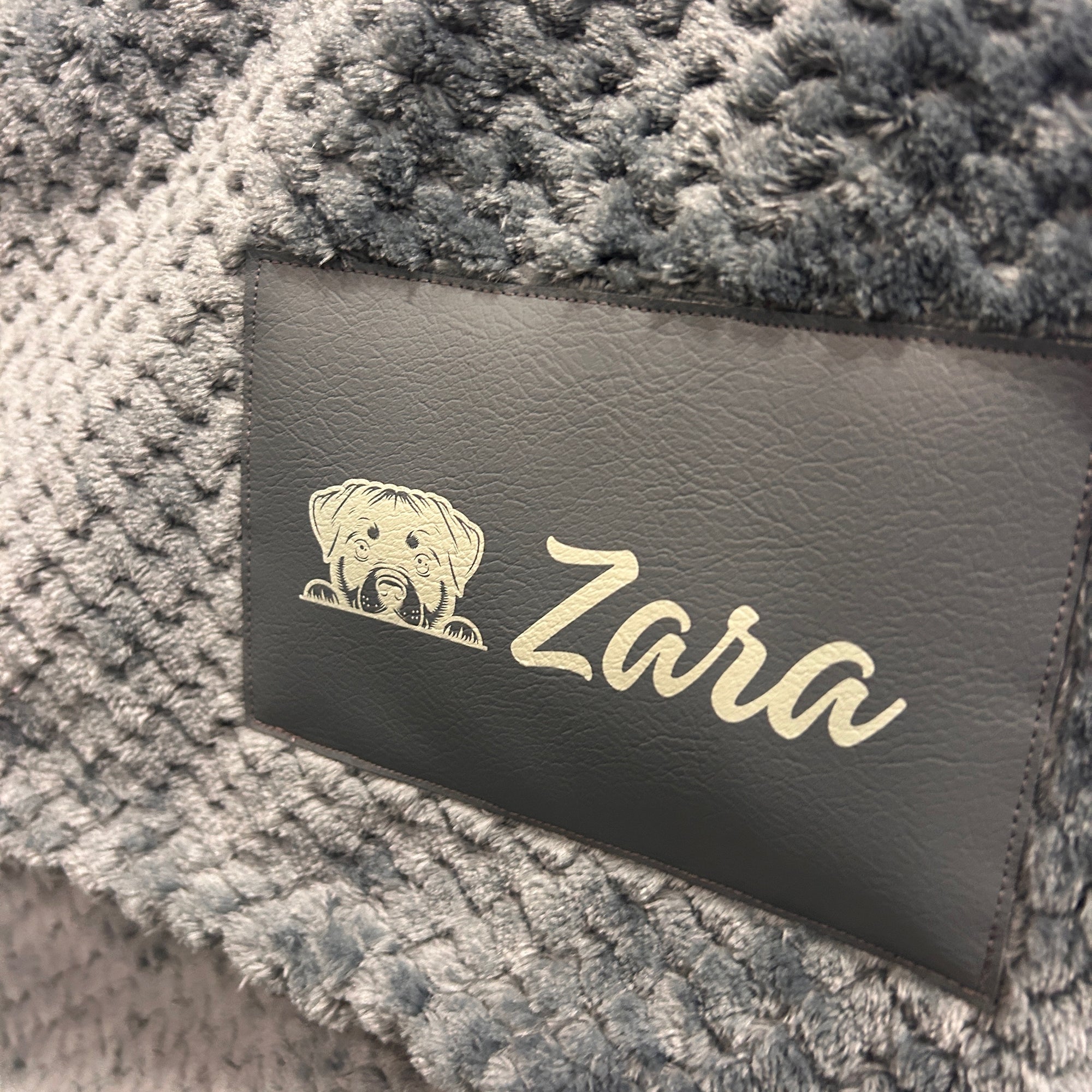 personalized waterproof blanket for dogs and cats 