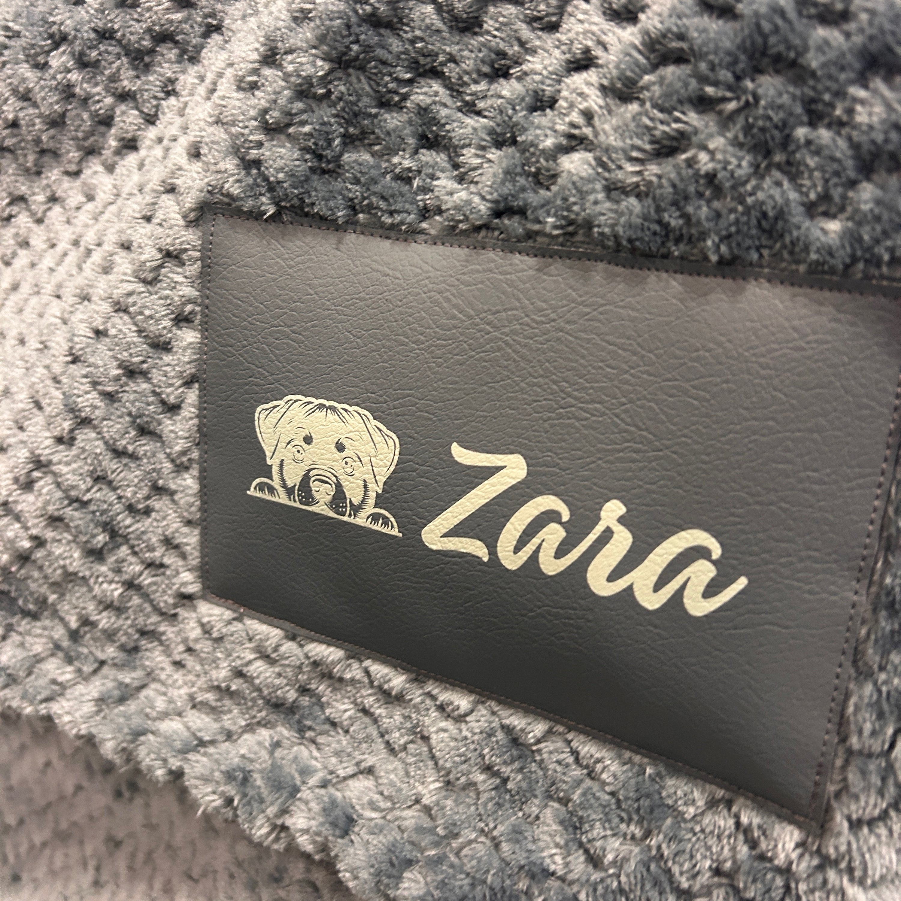 personalized waterproof blanket for dogs and cats 